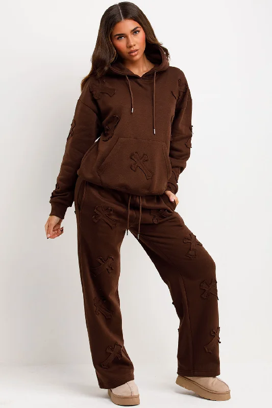 Cross Patch Hoodie And Joggers Tracksuit Lounge Set Chocolate